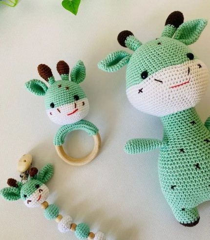 Açık Yeşil Zürafa Üçlü Set Amigurumi