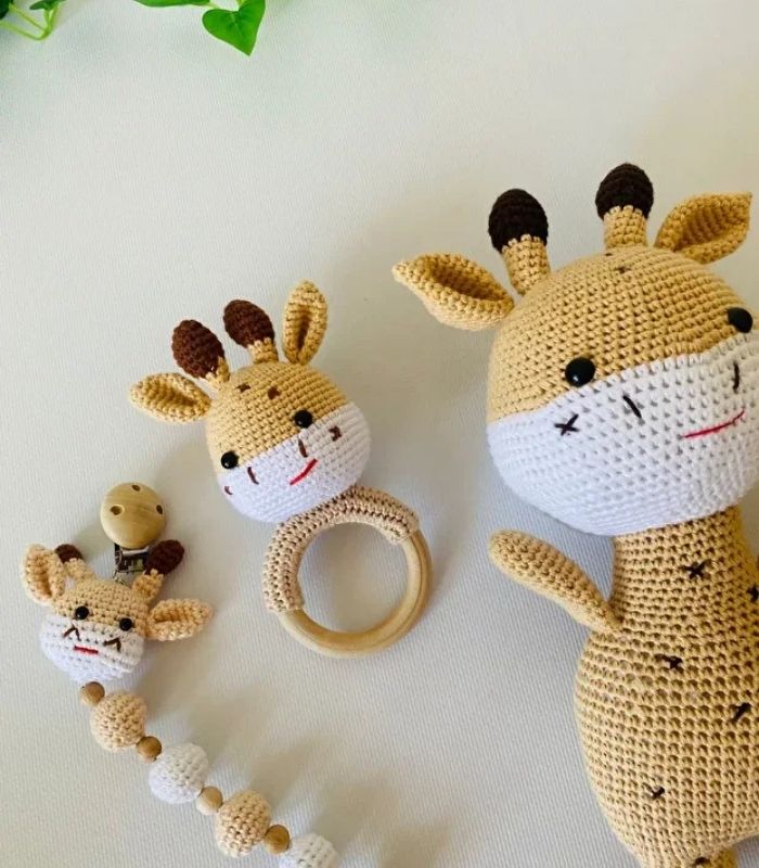 Bej Zürafa Üçlü Set Amigurumi Bej Zürafa Üçlü Set Amigurumi