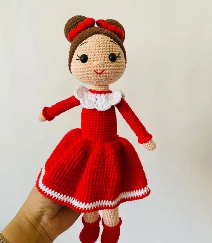 Kırmızı Şirin Bebek Amigurumi Oyuncak Kırmızı Şirin Bebek Amigurumi Oyuncak
