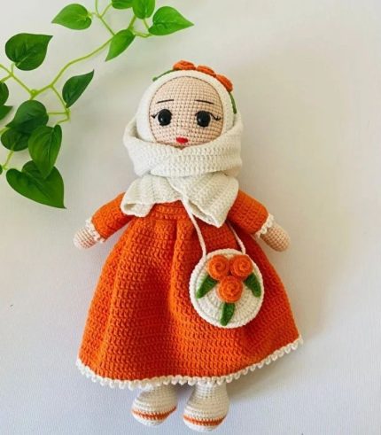 Turuncu Aden Tesettürlü Bebek Amigurumi