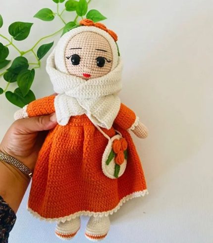 Turuncu Aden Tesettürlü Bebek Amigurumi